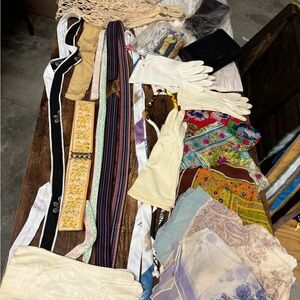 Lot of MCM mid century modern Mod items of shoes scarves belts gloves and more